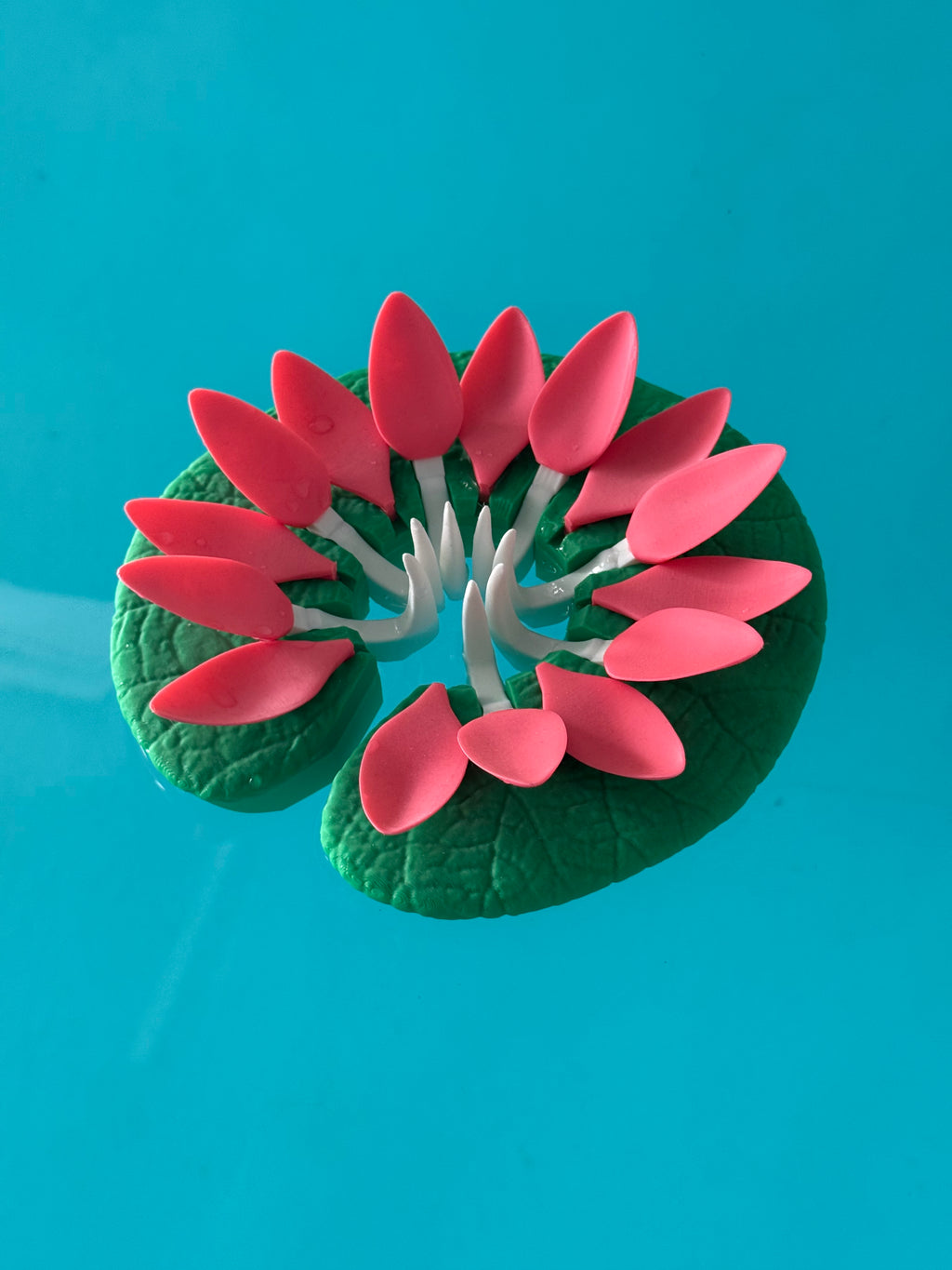Supports flottants pour verre à vin et bougies, imitation nénuphar, imprimé en 3D