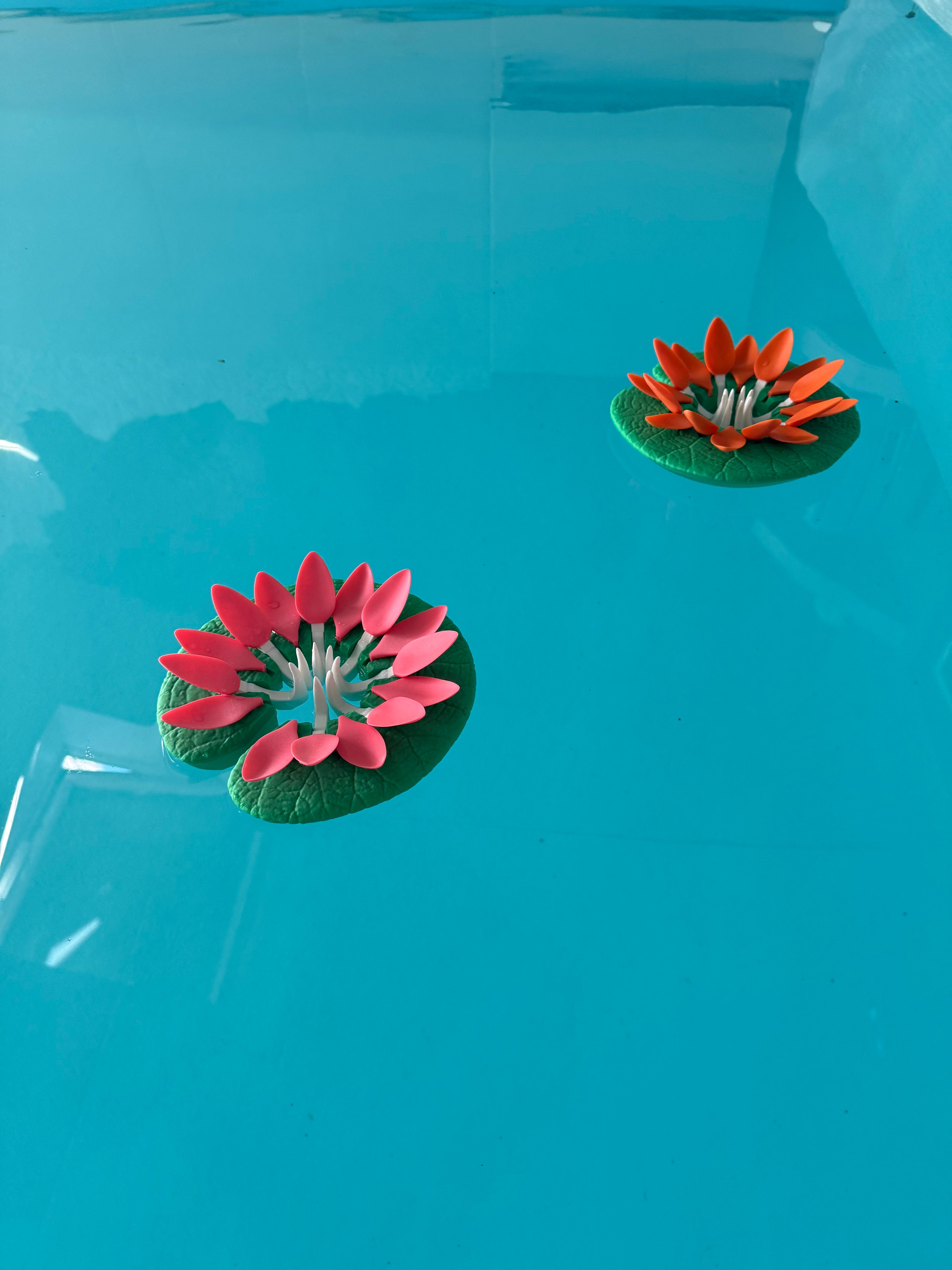 Supports flottants pour verre à vin et bougies, imitation nénuphar, imprimé en 3D