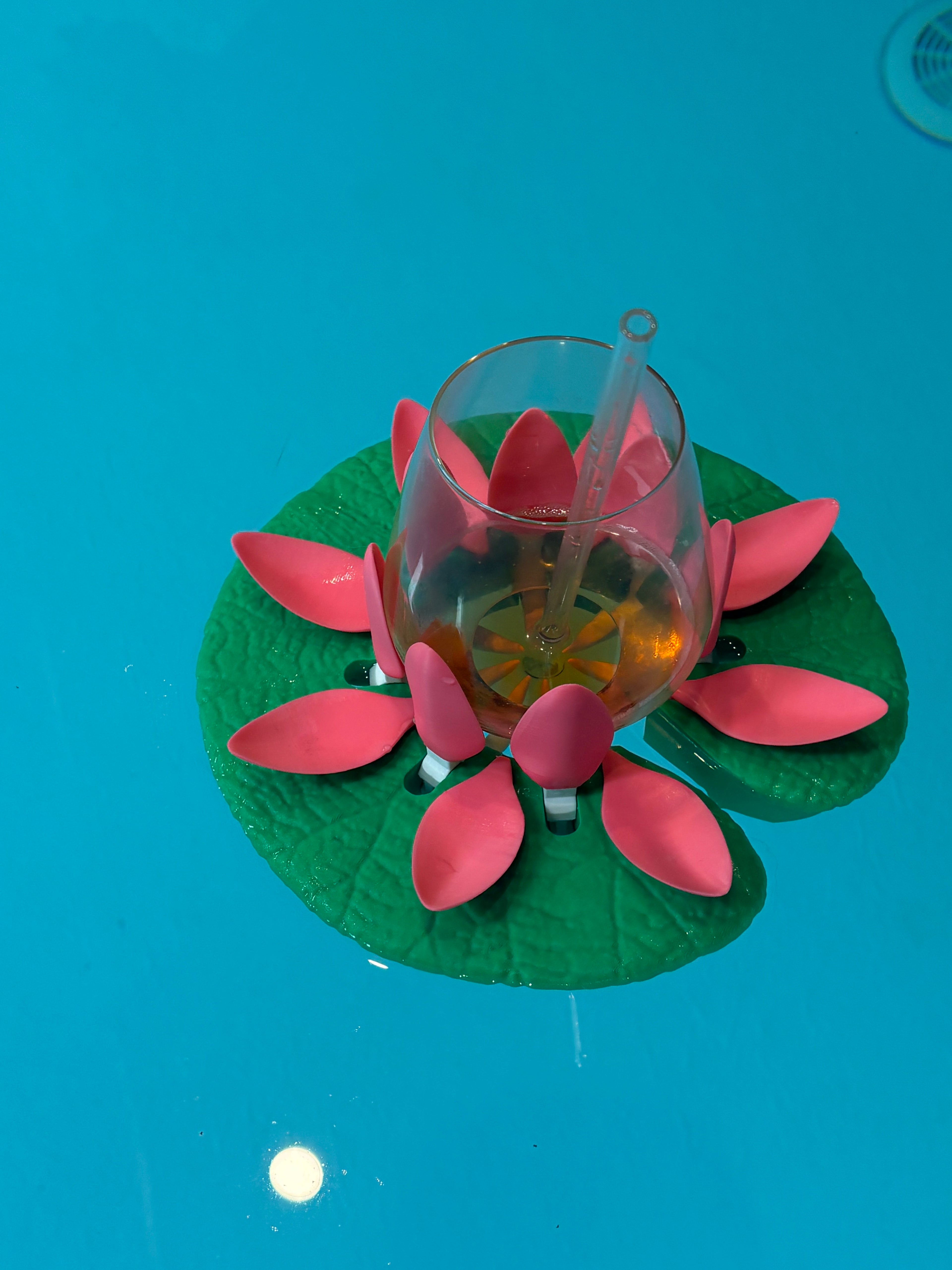 Supports flottants pour verre à vin et bougies, imitation nénuphar, imprimé en 3D